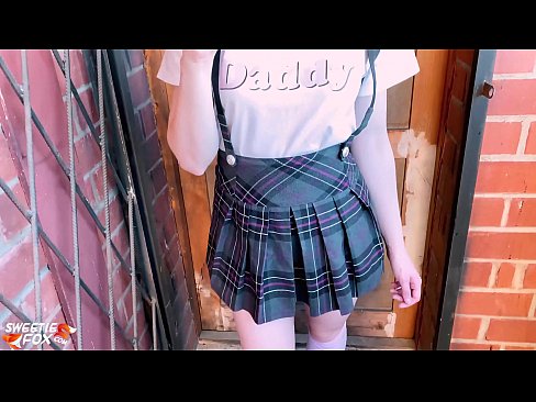 ❤️ Studentessa succhia il suo cazzo profondamente e scopa invece delle lezioni ️❌ Sluts al it.pornsos-com.ru ️❤